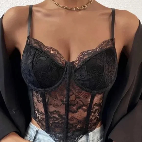 Luxe red corset crop top bralette - Picture 13 of 16